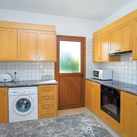 Vilă Coral Hera - Four Bedroom With Private Swimming Pool Peyia